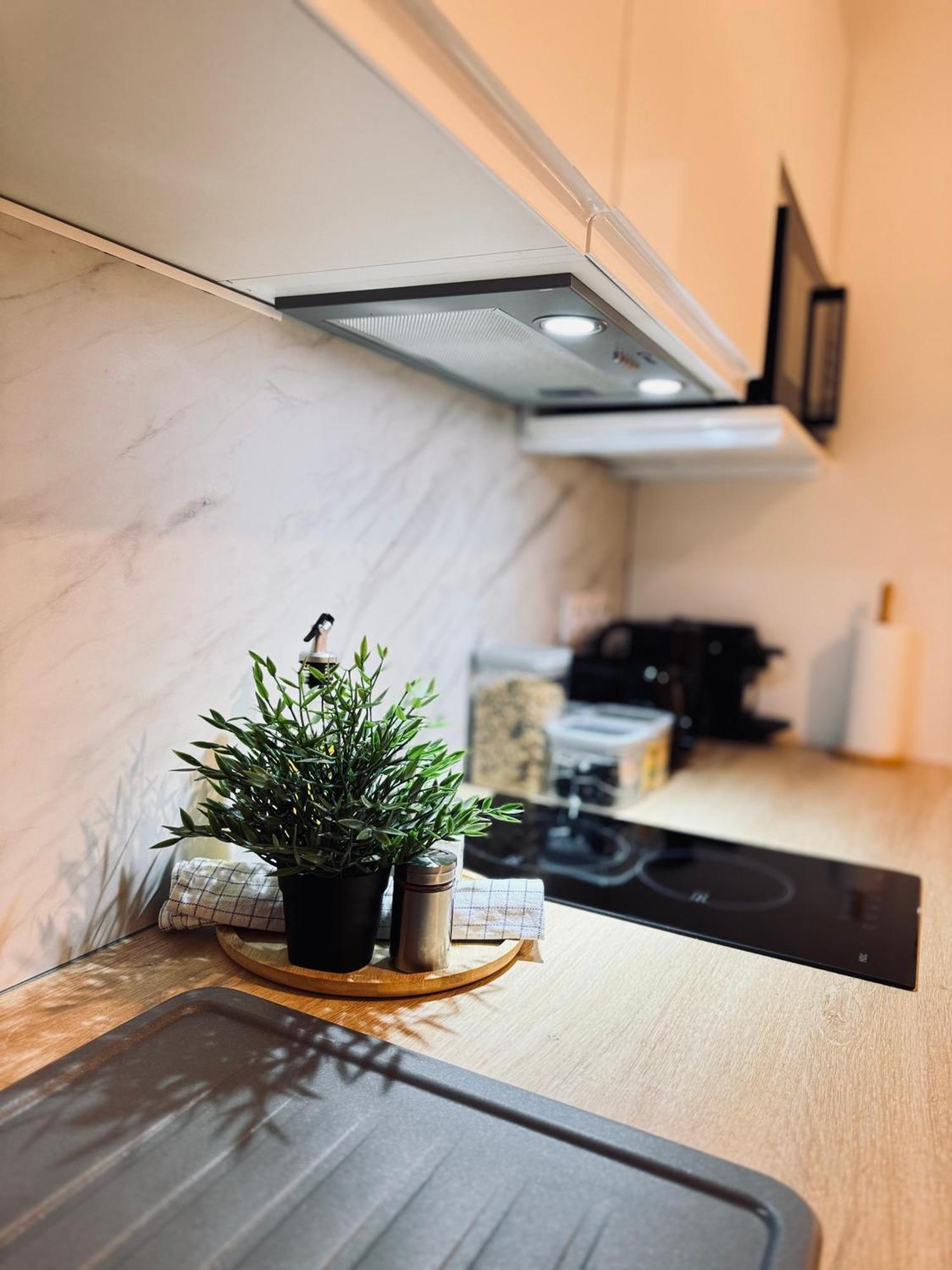 Sunshine Getaway - Stylish Studio In The Heart Of Niza Exterior foto